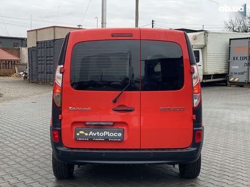 Renault Kangoo 2018 - фото 17