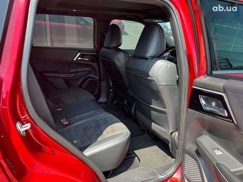 Mitsubishi Outlander 2021 - фото 19