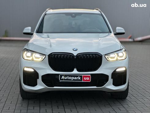 BMW X5 2020 белый - фото 2