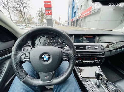 BMW 5 серия 2013 - фото 29