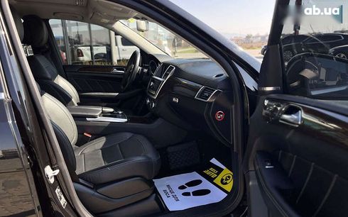 Mercedes-Benz GL-Класс 2016 - фото 26