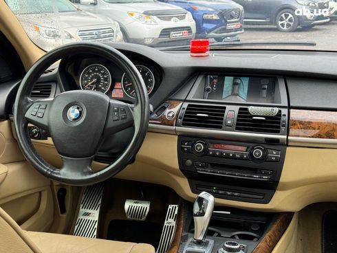 BMW X5 2010 красный - фото 28
