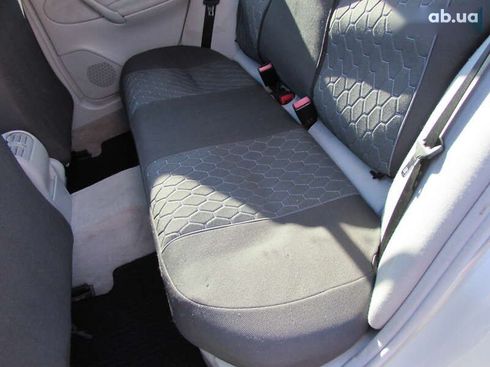 Mercedes-Benz C-Класс 2003 - фото 12