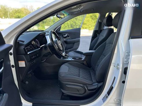 Kia Niro 2021 - фото 25