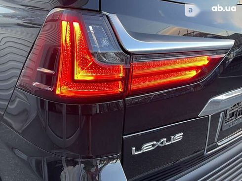 Lexus LX 2018 - фото 12