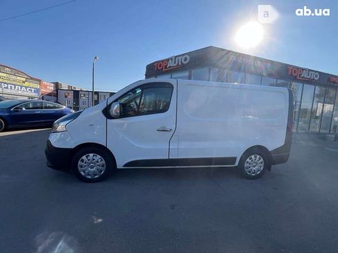 Renault Trafic 2015 - фото 8