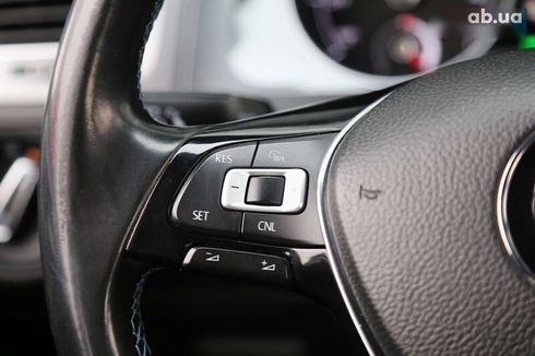 Volkswagen e-Golf 2015 - фото 23