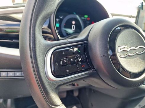 Fiat 500E 2022 - фото 27