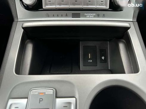 Hyundai Kona 2022 - фото 10