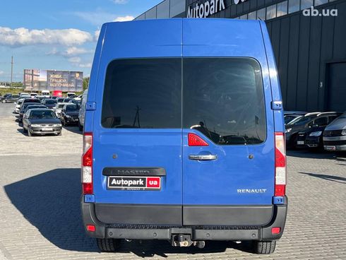 Renault Master 2017 синий - фото 32