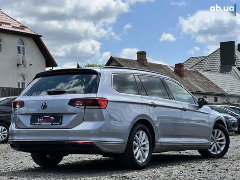 Volkswagen Passat 2021 - фото 8