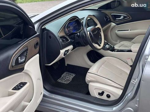 Chrysler 200 2014 - фото 19