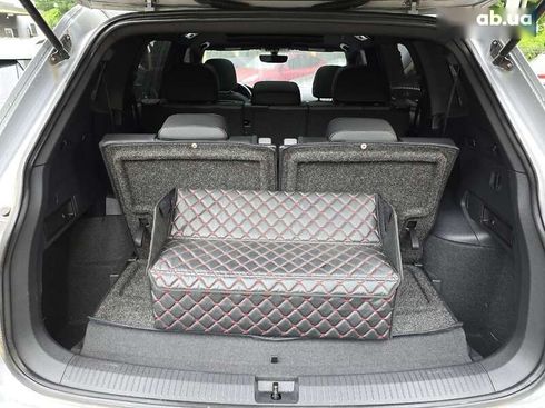Volkswagen Tiguan 2020 - фото 16