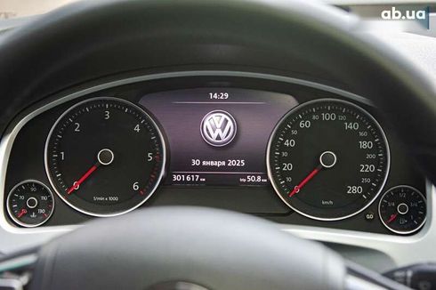 Volkswagen Touareg 2013 - фото 25