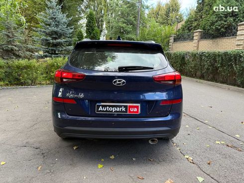 Hyundai Tucson 2019 синий - фото 7