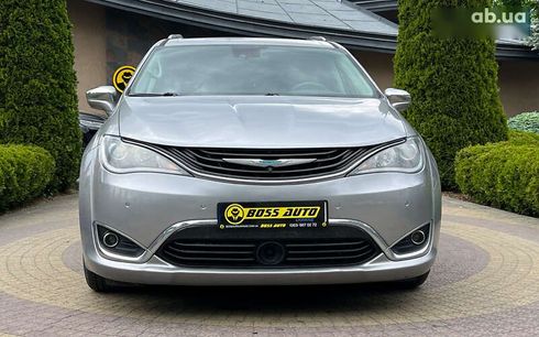 Chrysler Pacifica 2018 - фото 2