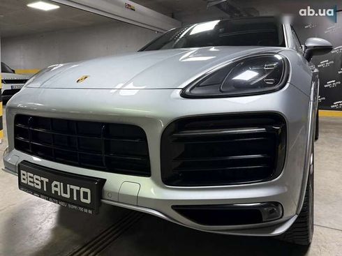 Porsche Cayenne 2021 - фото 21