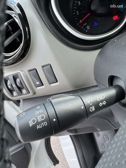 Renault Trafic 2018 - фото 24