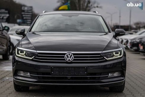 Volkswagen Passat 2019 - фото 13