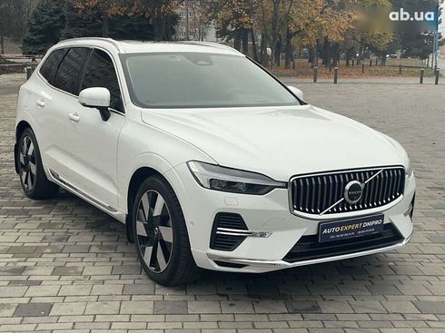 Volvo XC60 2023 - фото 4