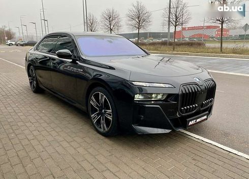 BMW 7 серия 2023 - фото 10