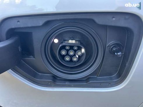 BMW i3 2025 - фото 8