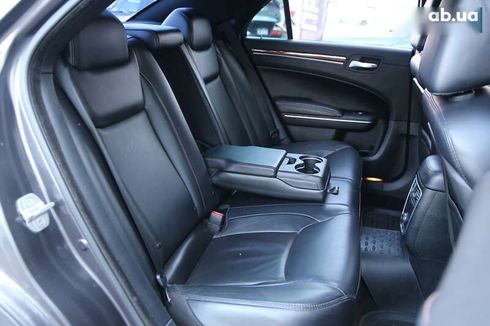 Chrysler 300C 2013 - фото 10