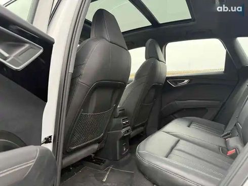 Audi Q4 e-tron 2024 - фото 11