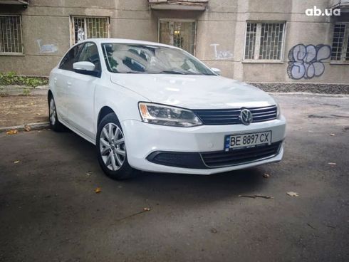Volkswagen Jetta 2014 белый - фото 3