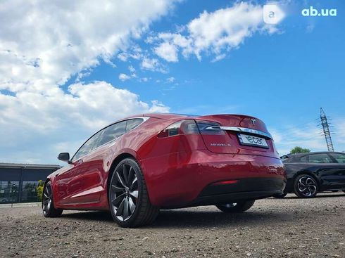 Tesla Model S 2017 - фото 13