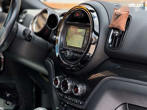 MINI Countryman 2017 - фото 20