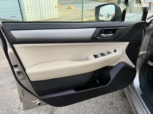 Subaru Legacy 2016 - фото 9