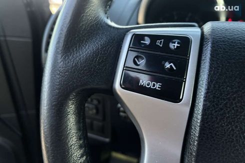 Toyota Land Cruiser Prado 2017 - фото 14