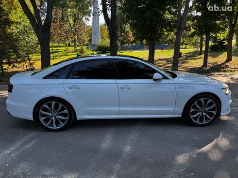 Audi A6 2011 белый - фото 6
