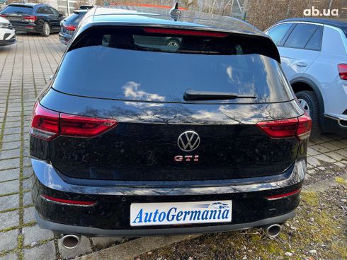 Volkswagen Golf GTI 2021 - фото 31