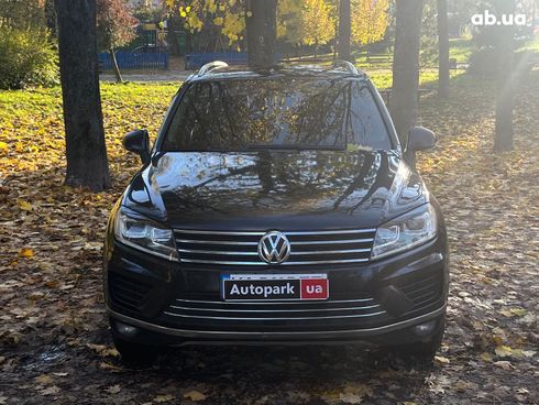 Volkswagen Touareg 2014 черный - фото 2