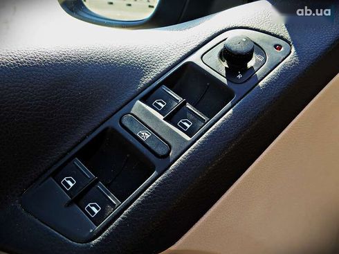 Volkswagen Tiguan 2010 - фото 6
