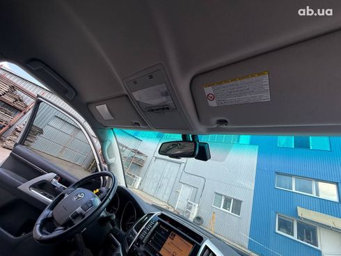 Toyota Land Cruiser 2012 - фото 10