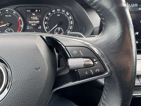 Skoda Octavia 2020 - фото 30