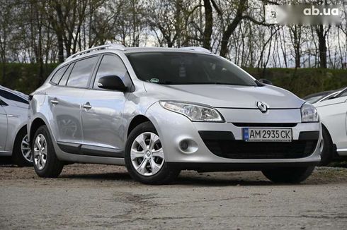 Renault Megane 2011 - фото 2