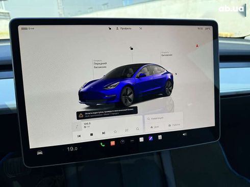 Tesla Model 3 2022 - фото 17