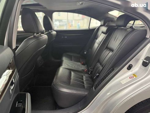 Lexus ES 2015 - фото 22