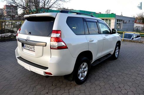 Toyota Land Cruiser Prado 2016 - фото 10