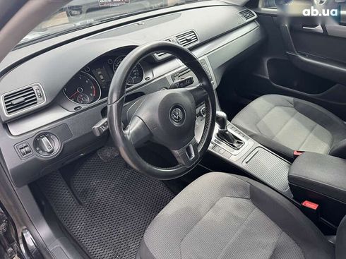 Volkswagen Passat 2011 - фото 13