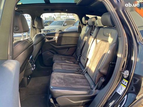 Audi Q7 2018 - фото 23