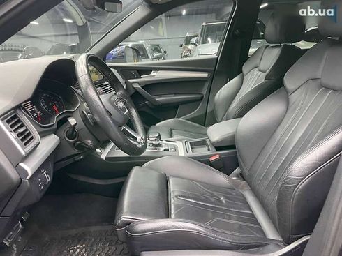 Audi Q5 2017 - фото 8