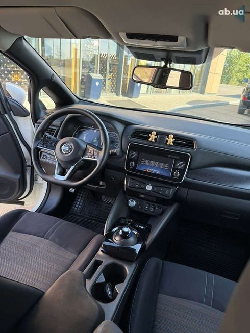 Nissan Leaf 2019 - фото 19