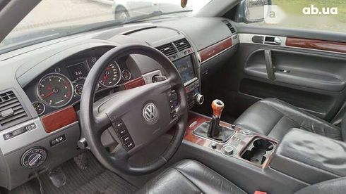 Volkswagen Touareg 2004 - фото 8