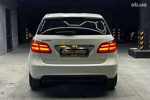 Mercedes-Benz B-Класс 2016 - фото 5