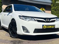 Продажа б/у Toyota Camry 2013 года во Львове - купить на Автобазаре